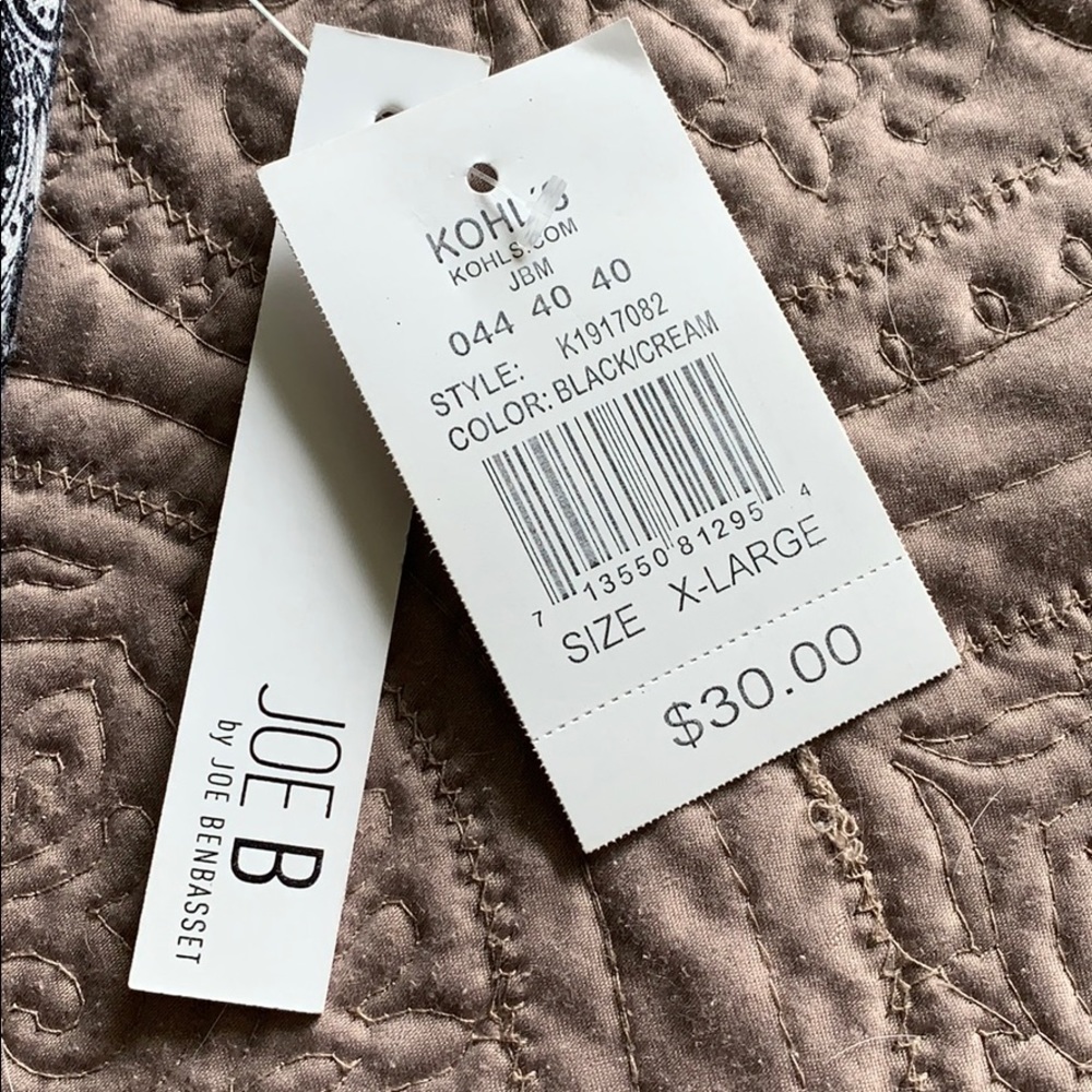 Black an white maxi skirt.